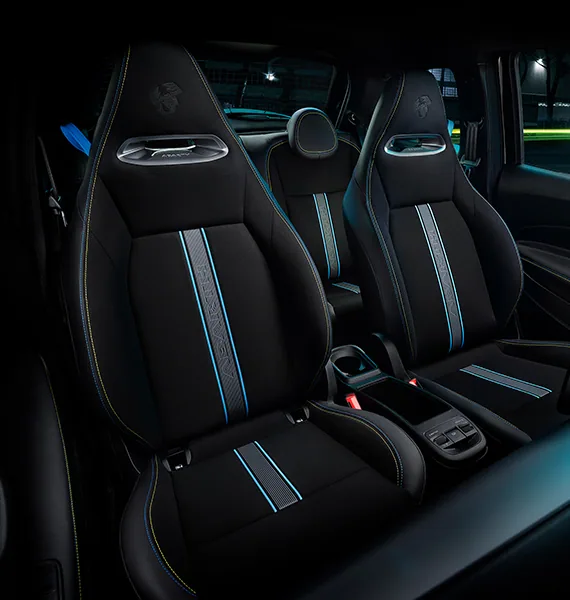 Abarth 500e — foto 4