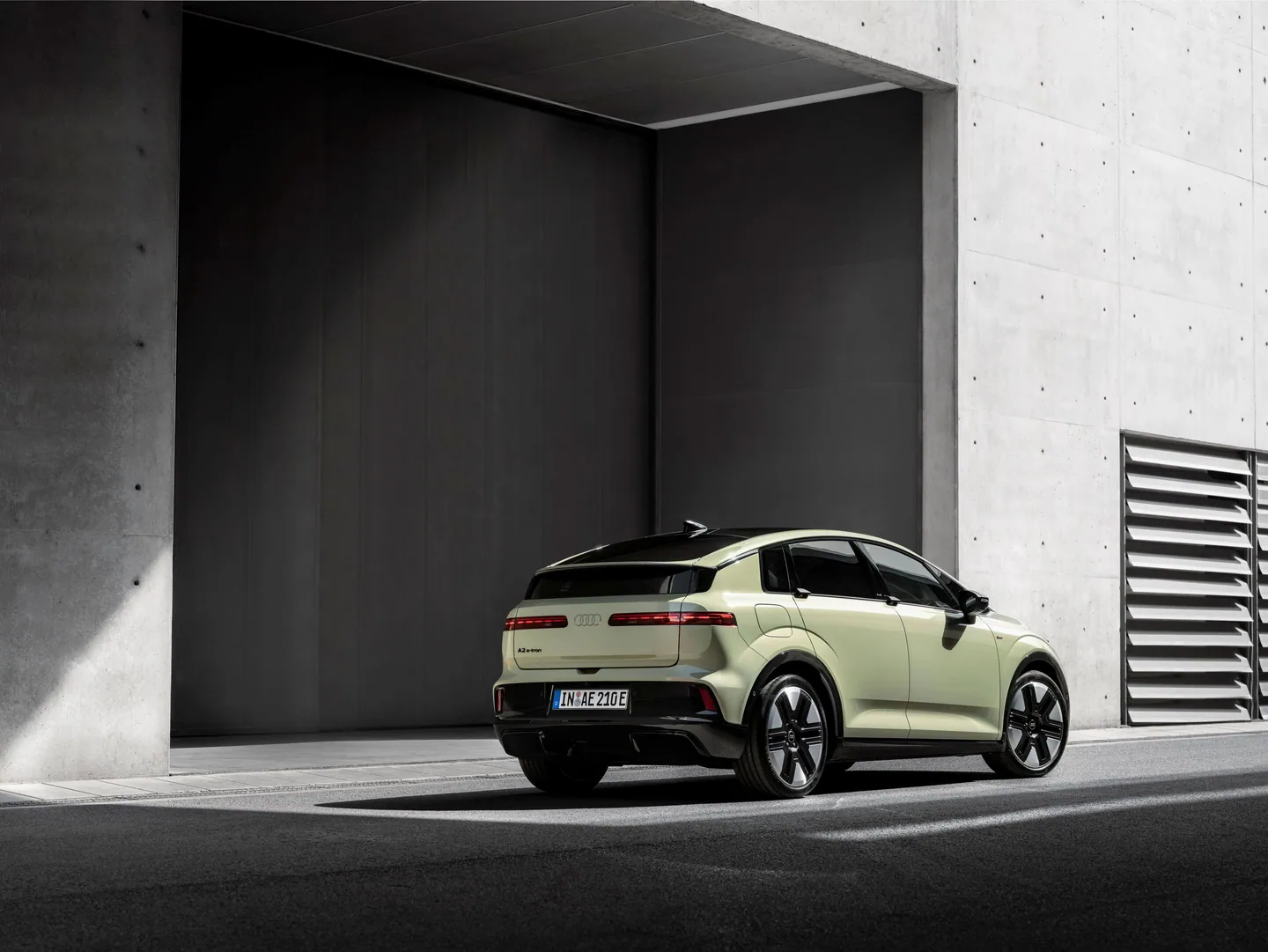 Audi A2 e-tron — foto 2
