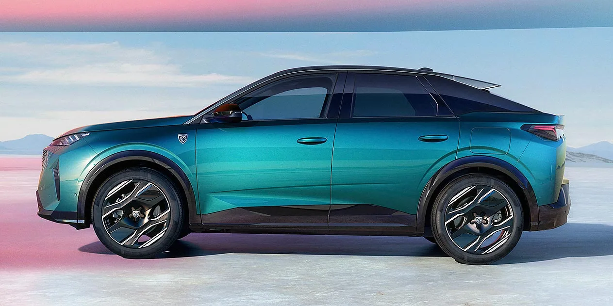 Peugeot e-3008