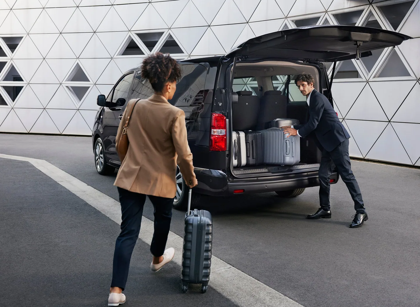 Citroën ë-SpaceTourer — foto 2