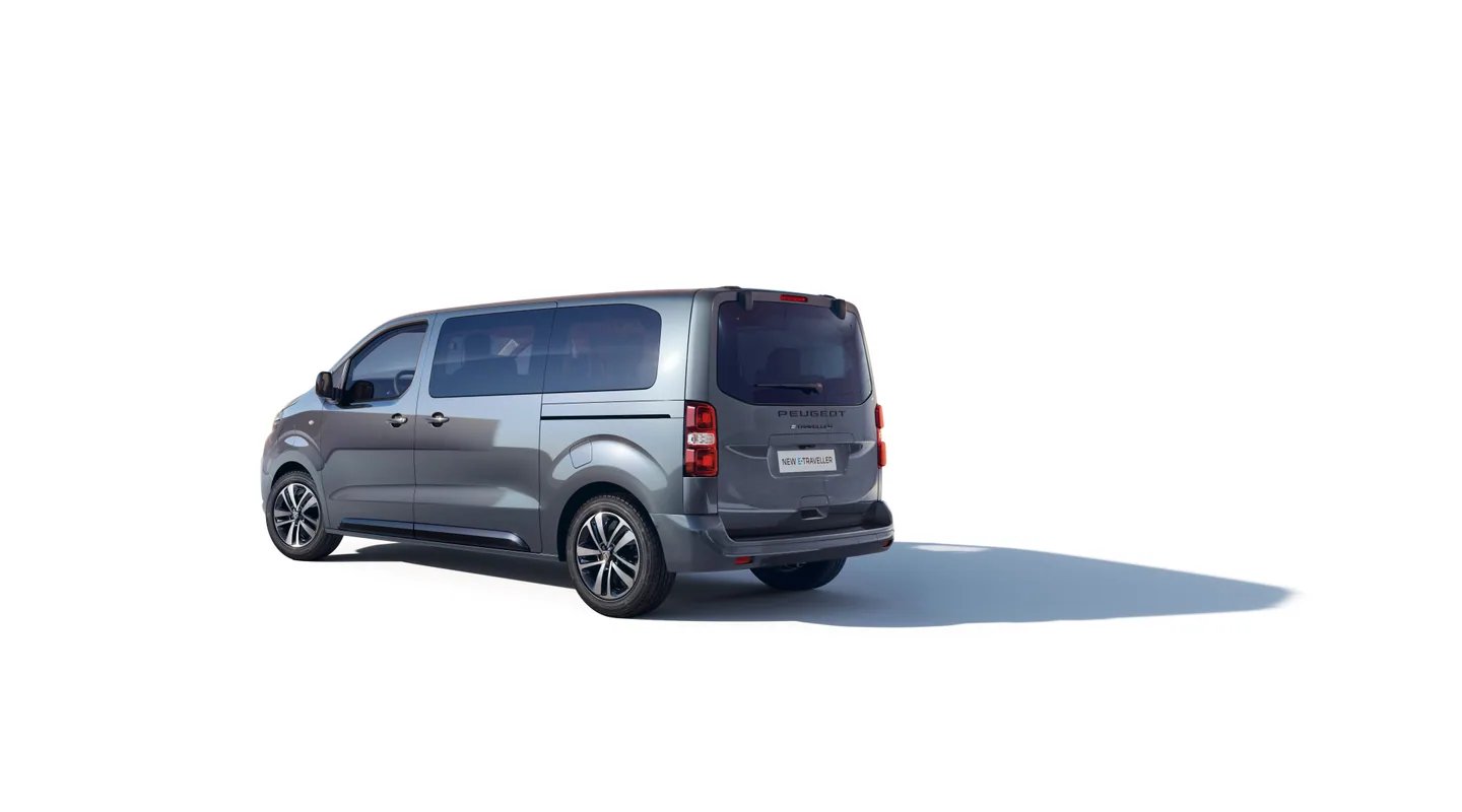 Peugeot E-Traveller — foto 2