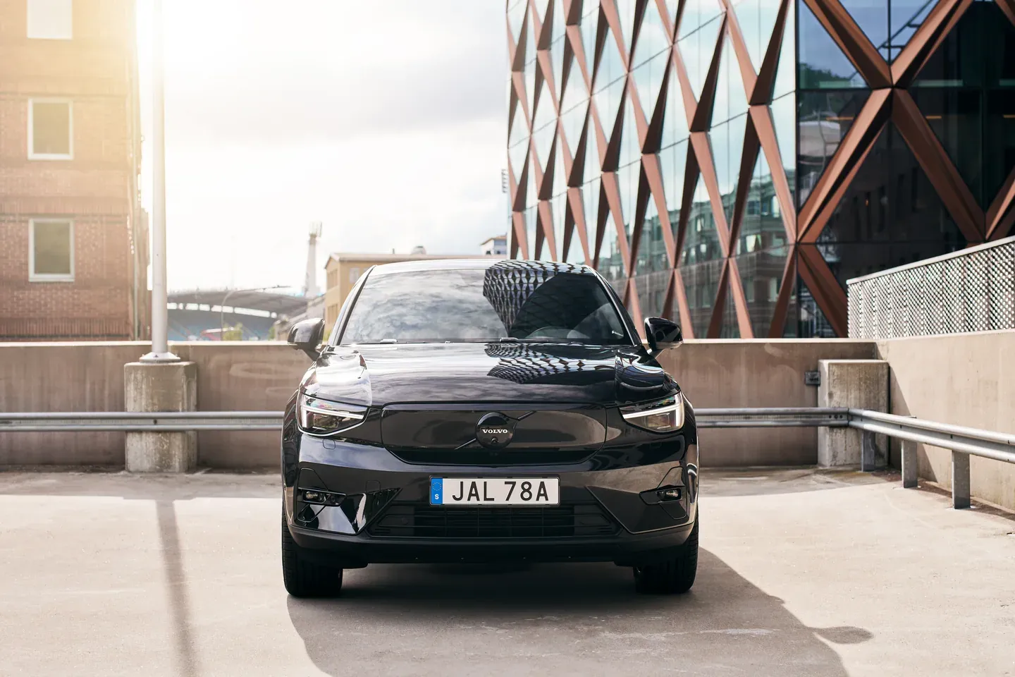 Volvo EC40 — kupé varianta elektrického SUV