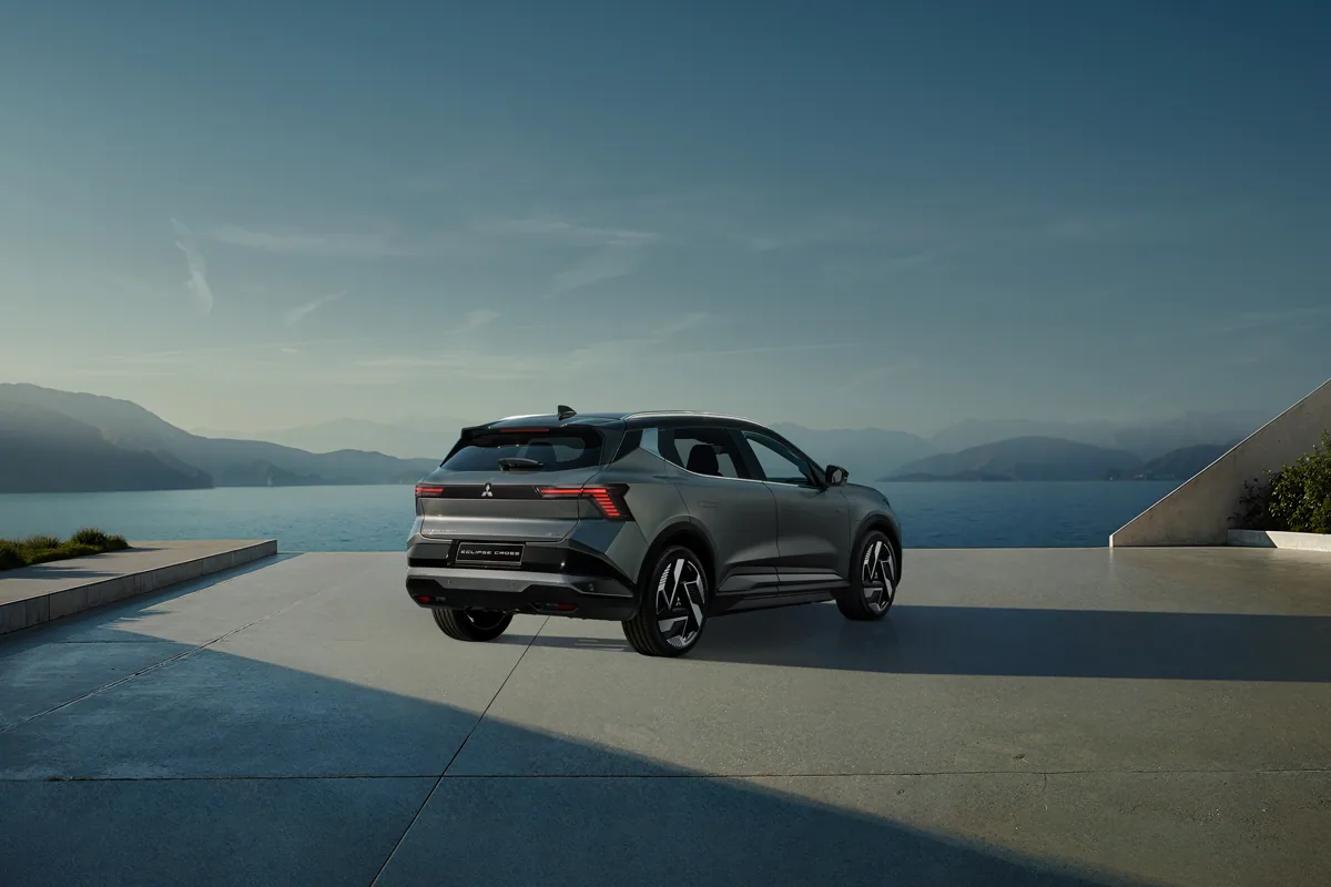 Mitsubishi Eclipse Cross — foto 2