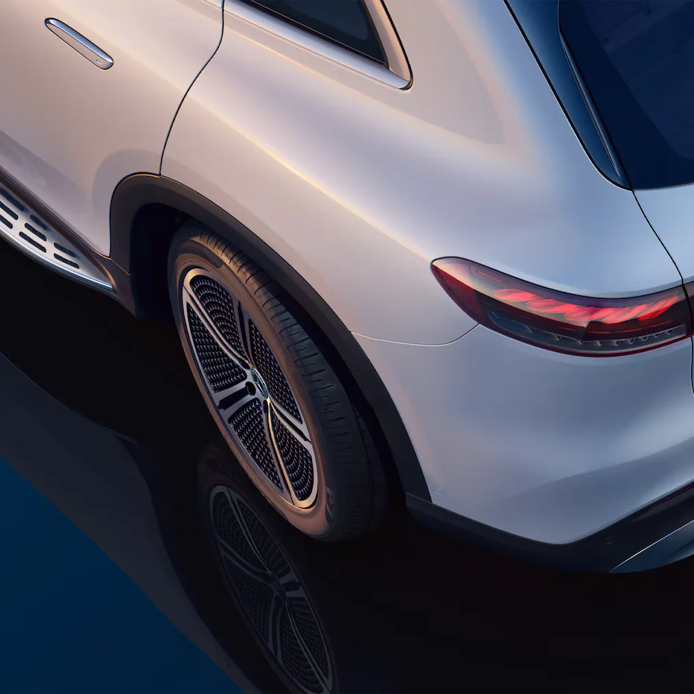 Mercedes-Benz EQS SUV — foto 7