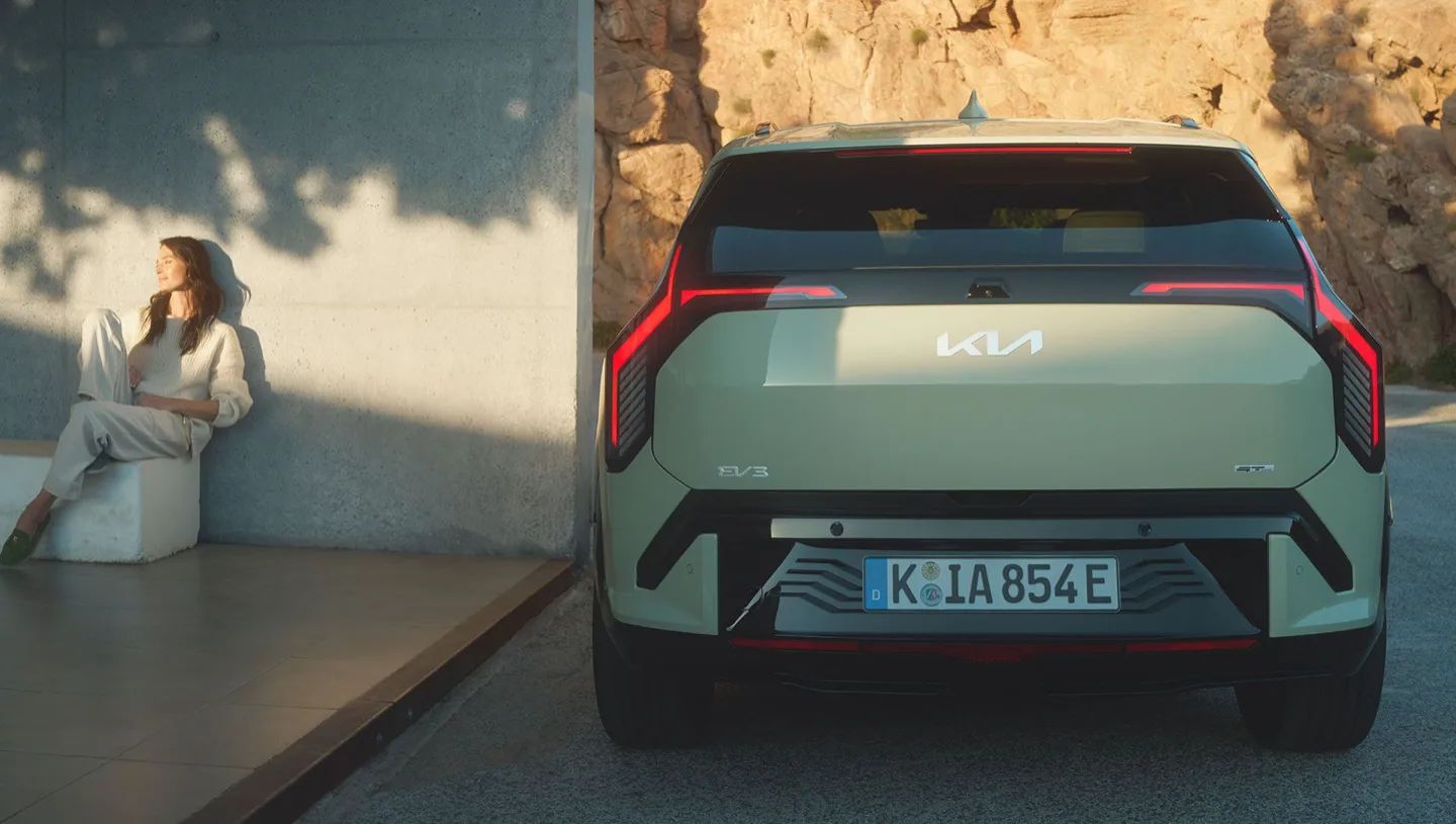 Kia EV3 — foto 4
