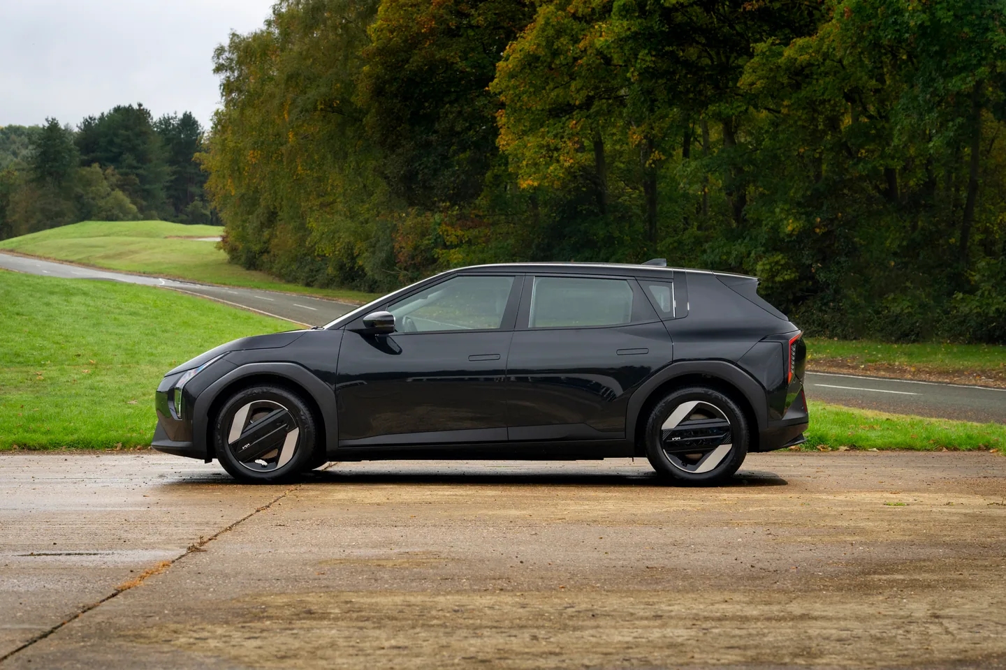Kia EV4 — foto 4