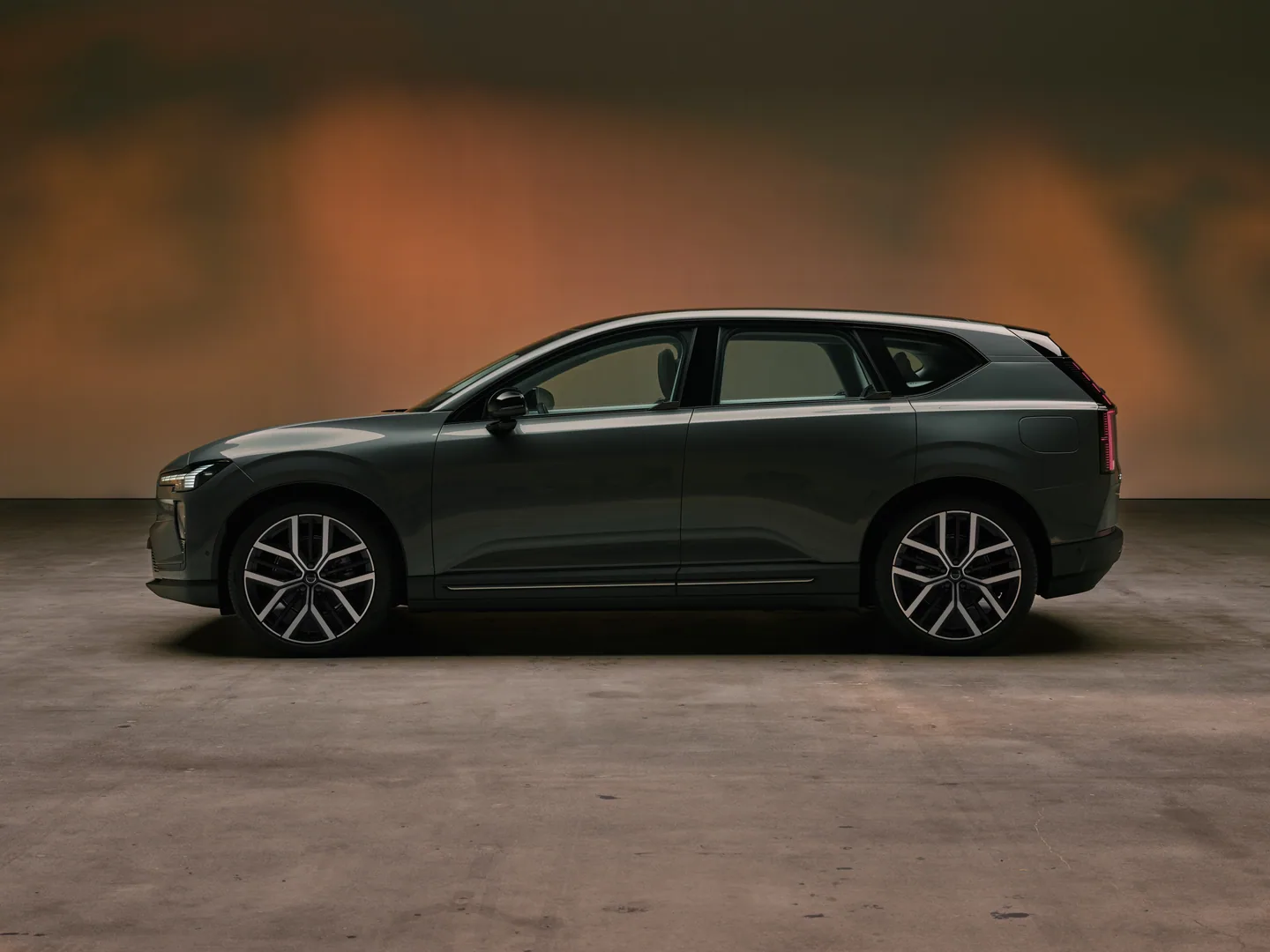 Volvo EX60 — foto 4