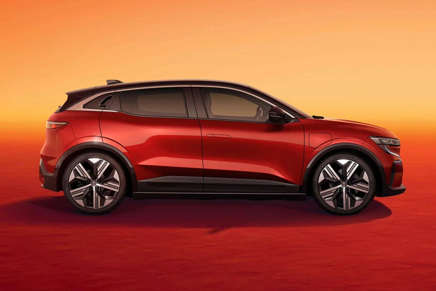 Renault Megane E-Tech — foto 4