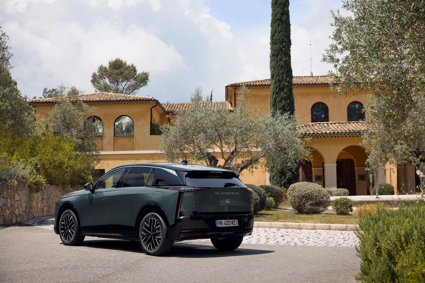 DS Automobiles N°7 — foto 2
