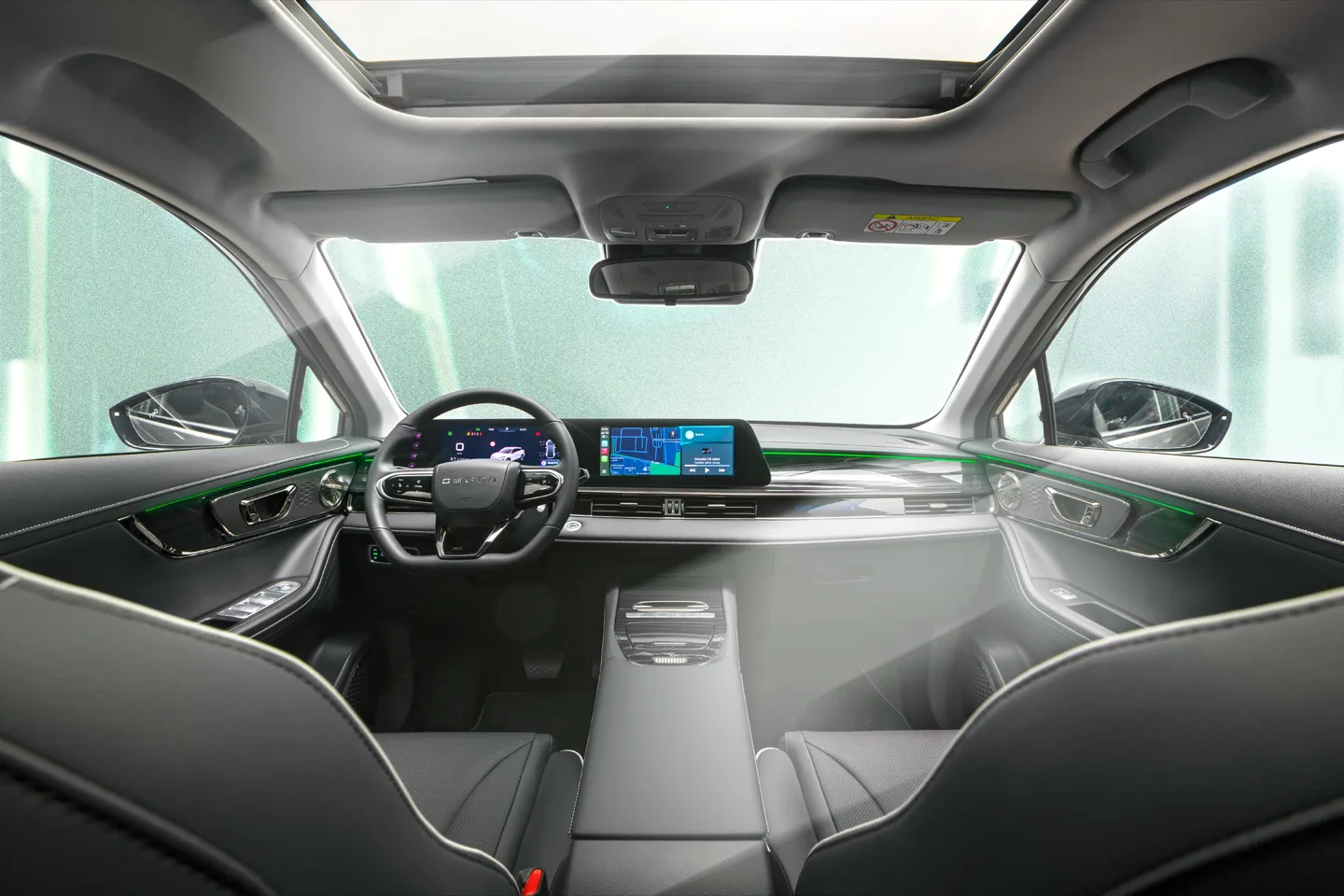 OMODA 5 EV — foto 3