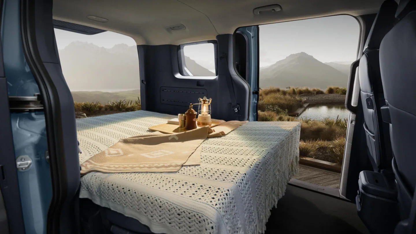 Kia PV5 Passenger — foto 4