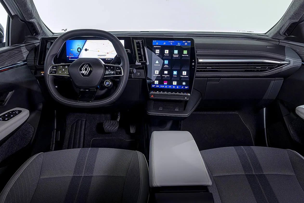 Renault Scénic E-Tech — foto 3