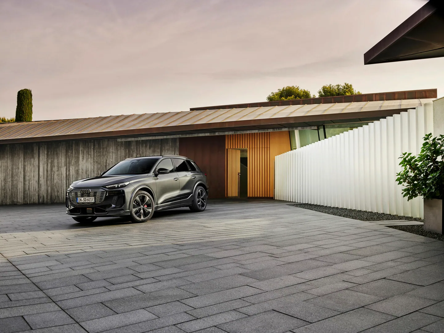 Audi SQ6 e-tron — foto 4