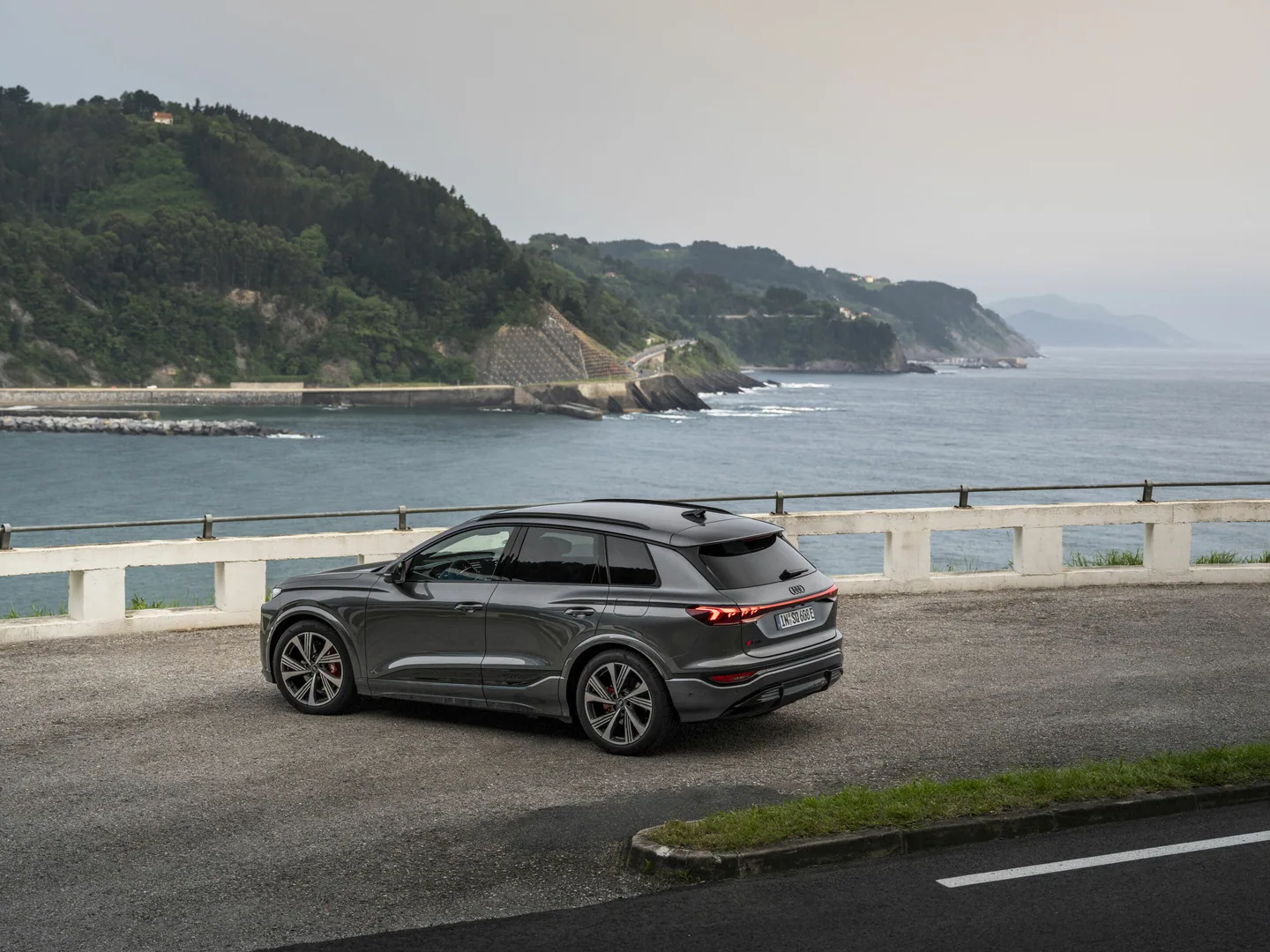 Audi SQ6 e-tron