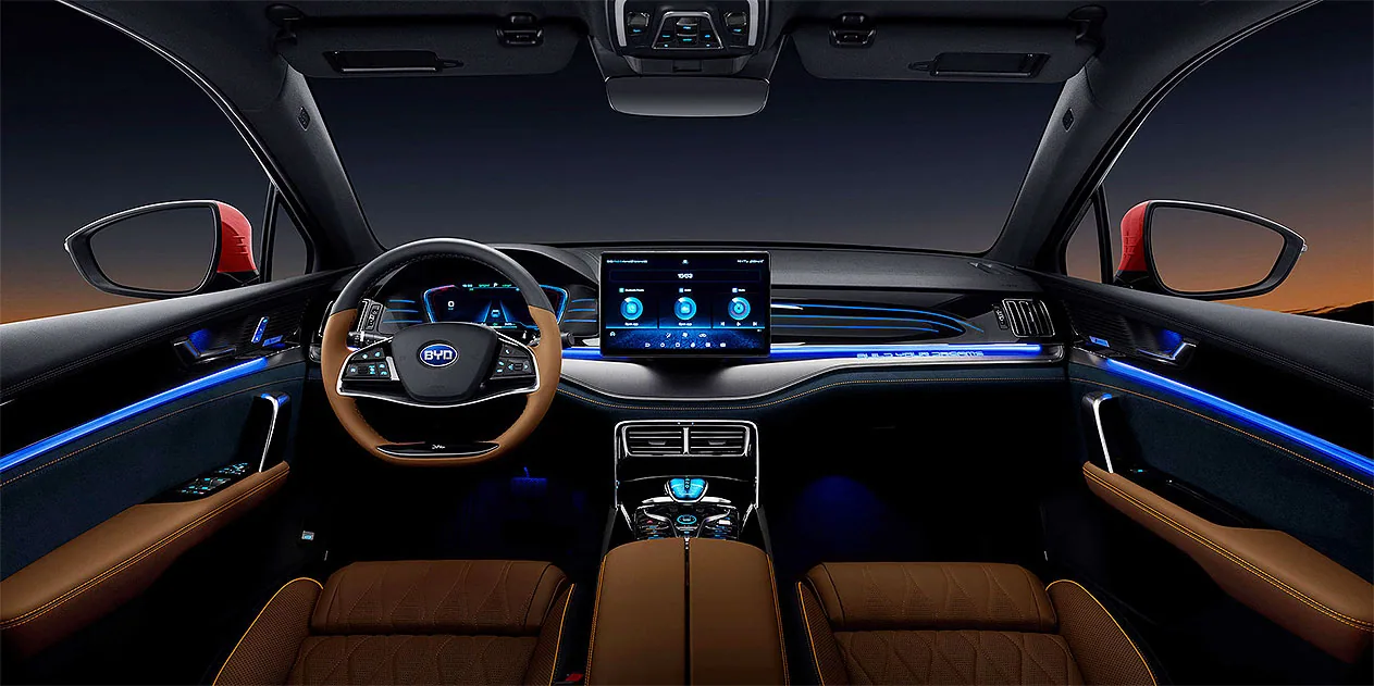 BYD Tang — foto 4