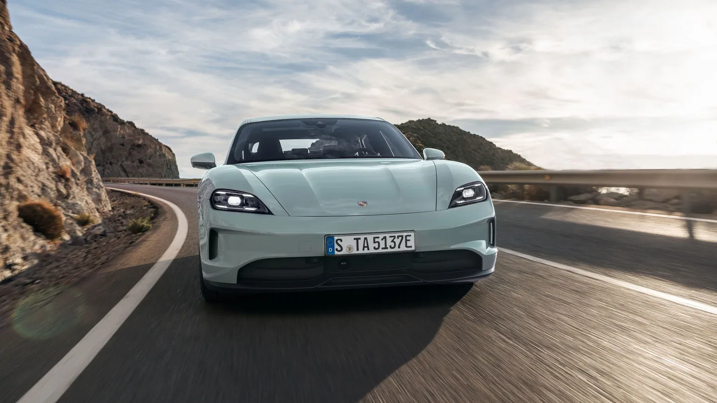 Porsche Taycan — foto 2