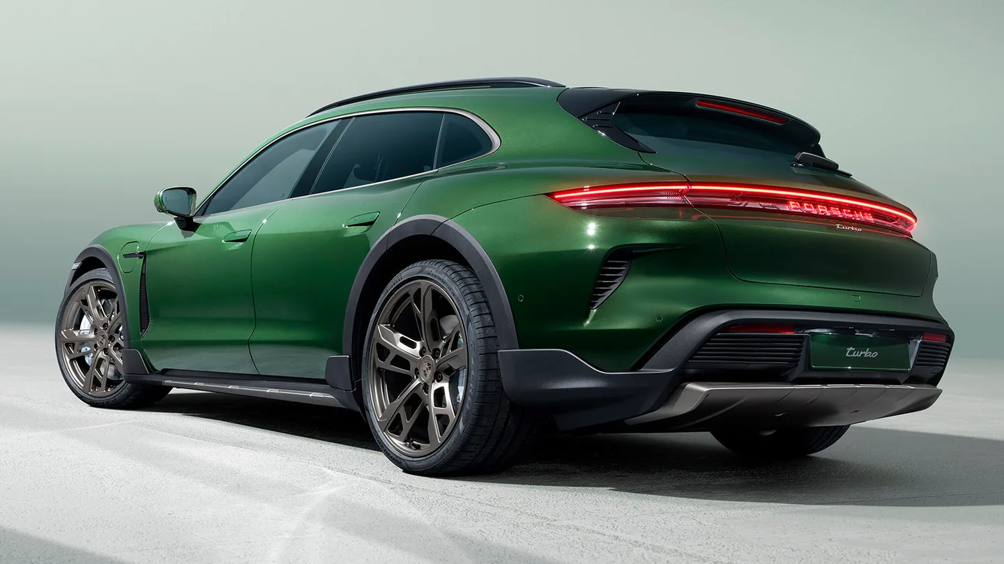 Porsche Taycan Cross Turismo — foto 2
